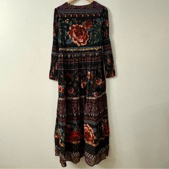 FARM Rio Floral Maxi Dress Tapestry Tropical Tiered Smocked Sleeve - Picture 6 of 8